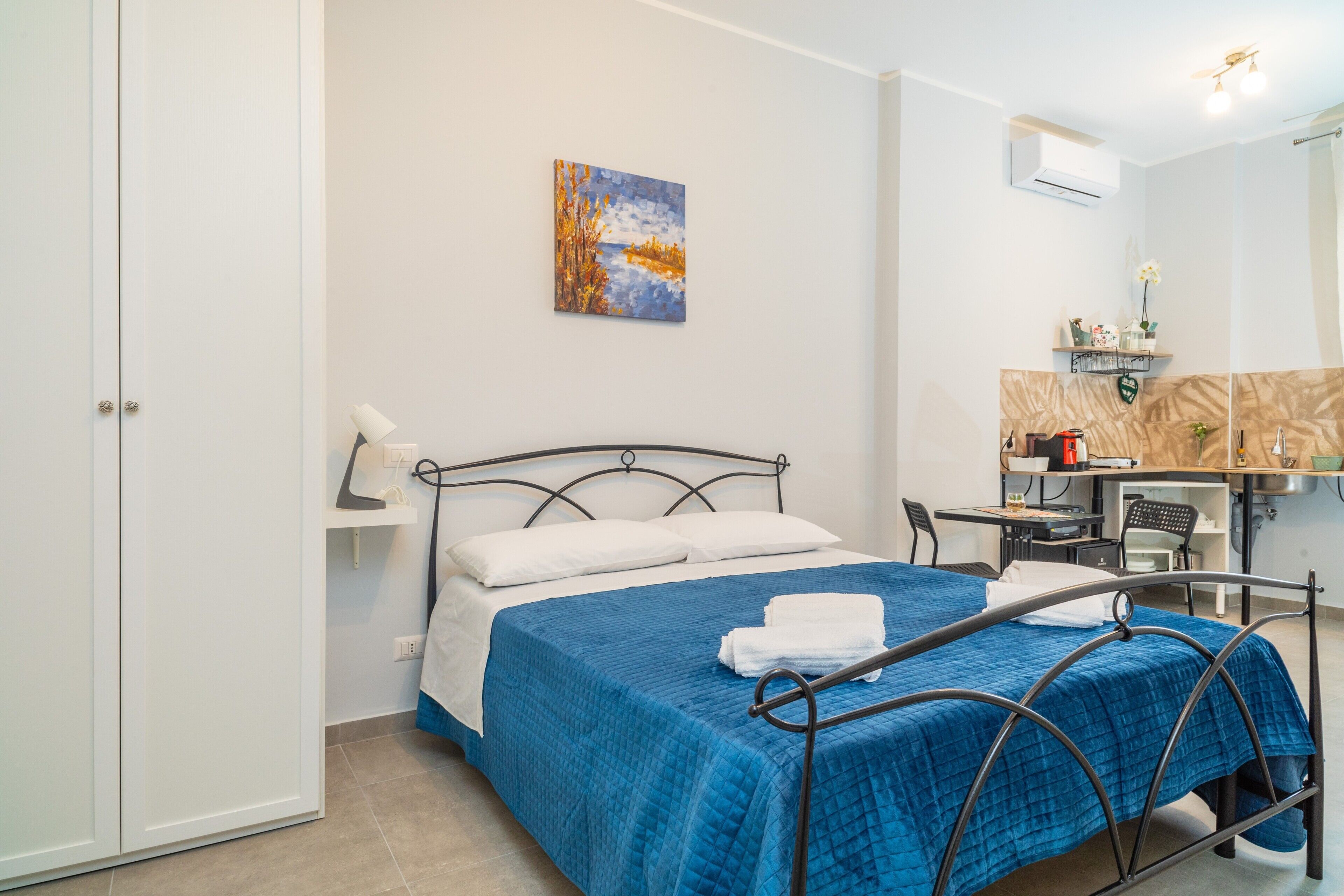 2 bedrooms, free WiFi, bed sheets