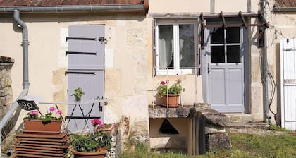 L'Atelier de Pierre Sleeps 4 with Garden