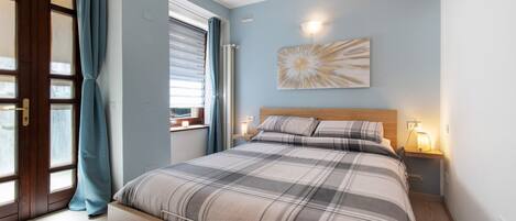 1 bedroom, iron/ironing board, free WiFi, bed sheets