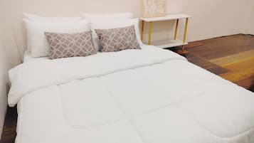 3 habitaciones, tabla de planchar con plancha, wifi y ropa de cama