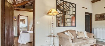 Apartment 'La Madrigata Al Completo' with Private Terrace, Shared Garden and Wi-Fi