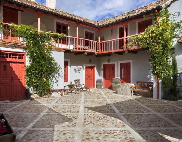 Exterior