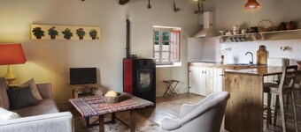 Apartment 'Apartamento Coral' with Mountain View, Shared Garden and Wi-Fi