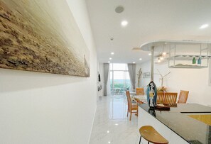 Family Apartment | Individually decorated, individually furnished, desk, laptop workspace