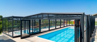 Holiday villa PORTO LEVER with private indoor pool, heated water, SPA, air conditioning, Wifi.