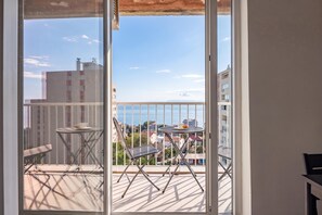 Balcony - City Seaview Apartment Vigo, Rijeka, Croatia (Rijeka)