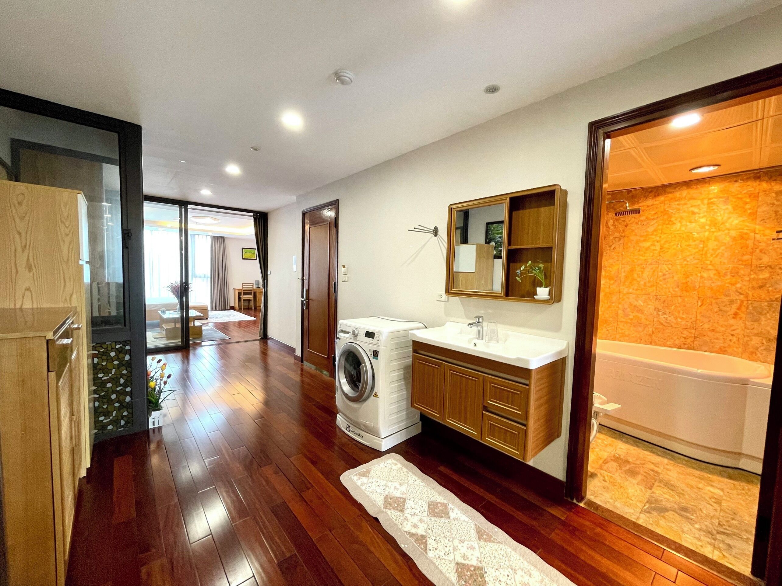 Deluxe Apartment, Lake View