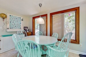 Dining - Dog-friendly forest cottage with firepit & great deck, walk to bay beaches (Eastham)