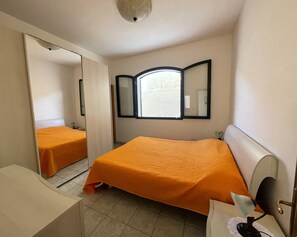2 chambres, draps fournis