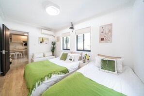 Standard Apartment, Multiple Beds, Non Smoking, Kitchen | 1 bedroom, down comforters, desk, laptop workspace - Fashion Home (Shanghai)