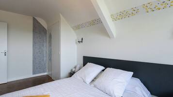 2 chambres, Wi-Fi gratuit, draps fournis