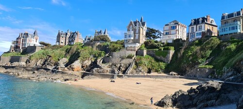 Appartement 'Appartement Centre Bretagne' avec jardin privé