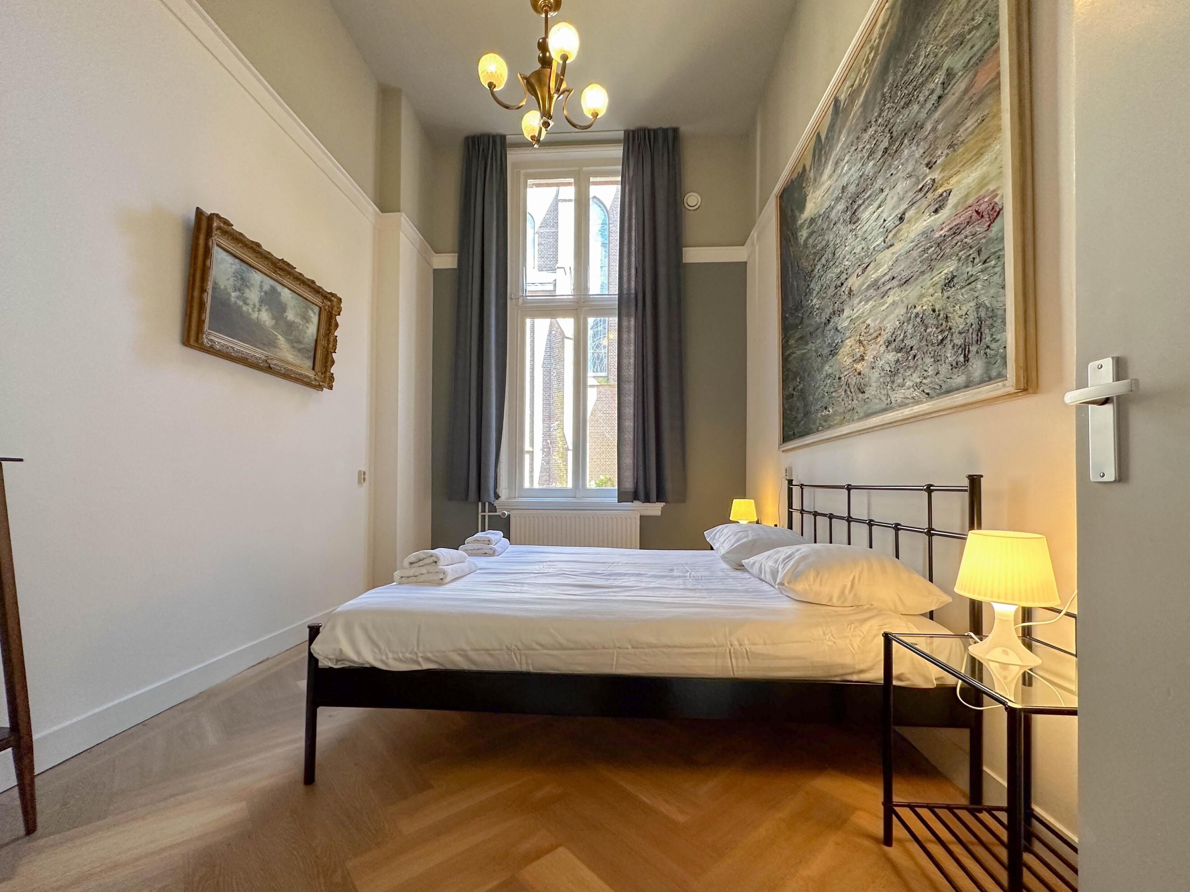 11 bedrooms, internet