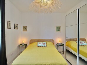 5 Schlafzimmer, Bügeleisen/Bügelbrett, WLAN, Bettwäsche