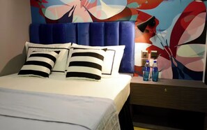 Free WiFi - My inn (Kowloon)