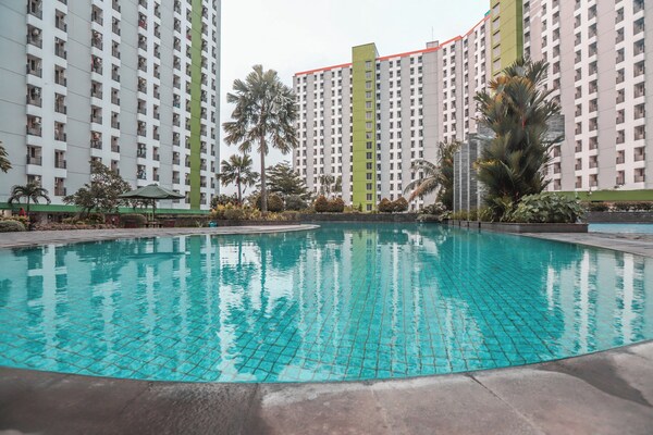 Hotel O Ciputat Near Apartment Green Lake View Ciputat - Jakarta