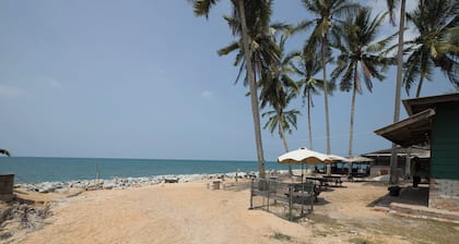 OYO 90976 Pantaistay baturakit
