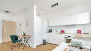 Interior - Studio in Poznań Near MTP by Renters (Poznan)