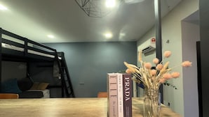 Basic Quadruple Room - Cloude x Moka (Kuala Lumpur)