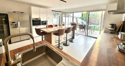 Tout Confort 4 Chambresjacuzzibarbecuejardin