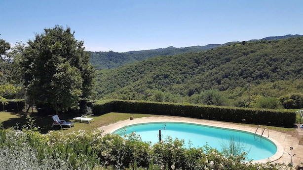 Pool - Villa Mille Primavere (Gaiole in Chianti)