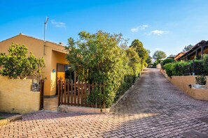 Property grounds - Su Entu (Palau)