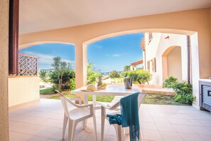 Familienapartment, Mehrere Schlafzimmer (Residence I Mirti n. 11) | Terrasse/Patio