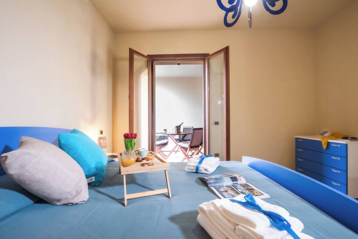 Family Apartment, Multiple Bedrooms (Residence I Mirti n. 25) | 1 bedroom, bed sheets