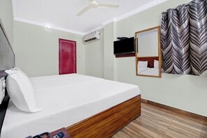 Executive Room, City View | 1 bedroom, free WiFi - iROOMZ Hotel Tejas Inn (Vijayawada)