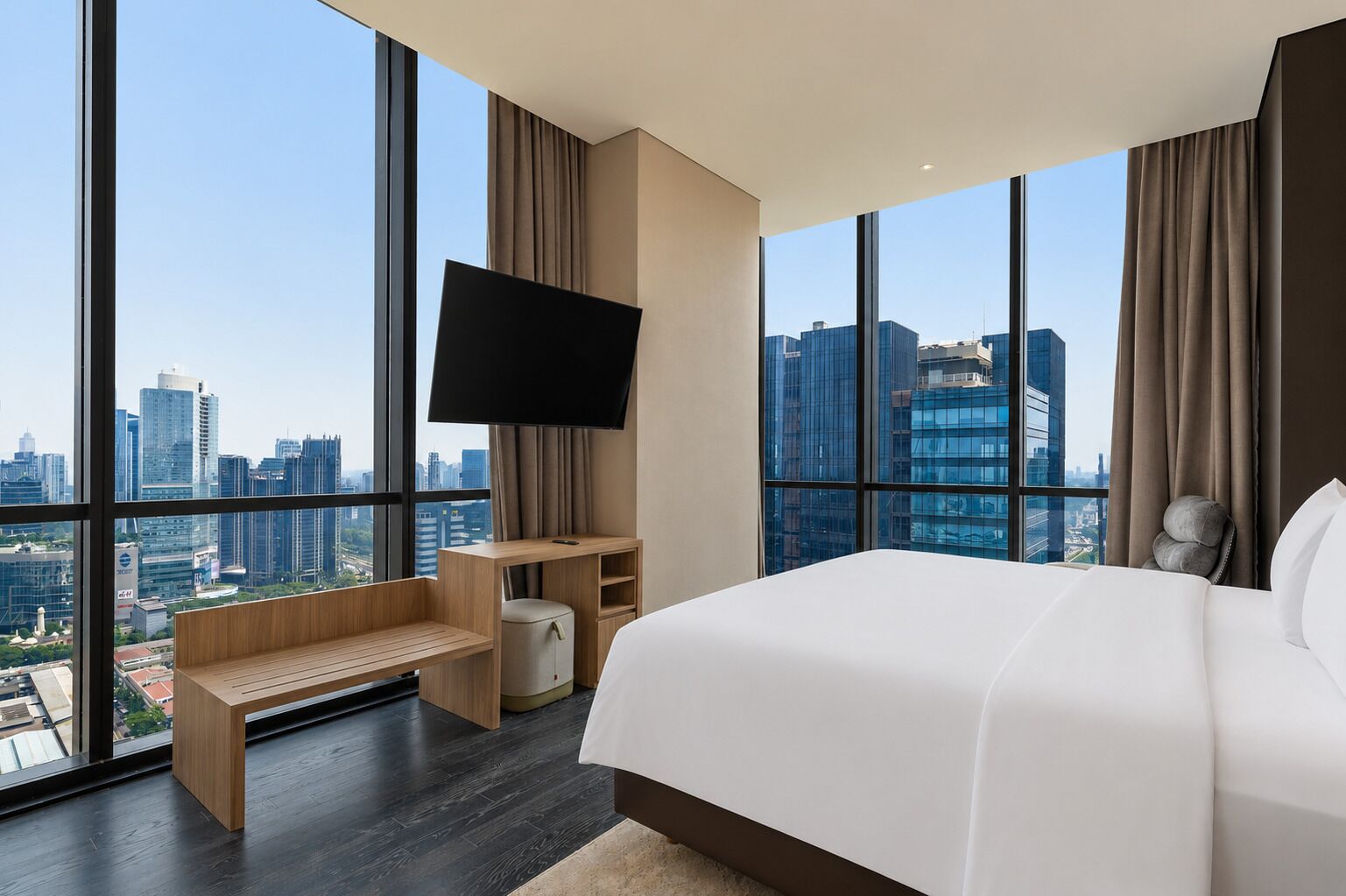 Grand Suite, 2 Bedrooms | In-room safe, laptop workspace, blackout curtains, soundproofing