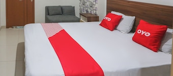 OYO 93948 Bunda Rachma Rooms