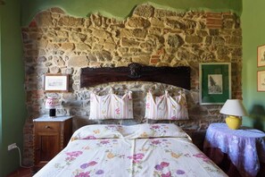 Iron/ironing board, WiFi - Thousand Springs Villa (San Vincenti)