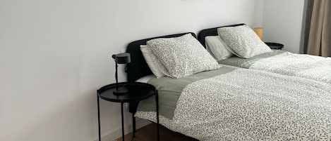 2 chambres, Wi-Fi gratuit, draps fournis