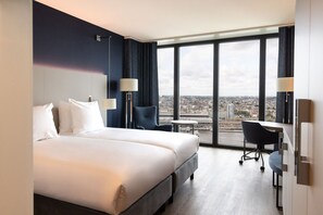 Classic Double Room | Hypo-allergenic bedding, minibar, soundproofing, free WiFi - Maritim Hotel Amsterdam (Amsterdam)