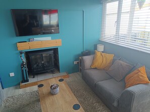 Smart-tv en een open haard