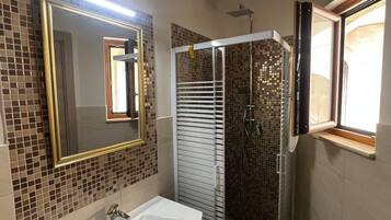 Handtücher, Toilettenpapier