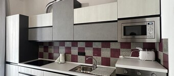 Z-y-x- Residence Archive 180