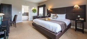 Sèche-cheveux, serviettes fournies