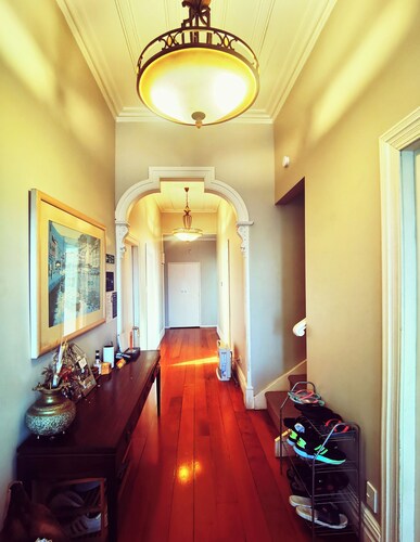 Nice 5 bedrooms villa BNB at Whangarei Town center. Next to supermarket/ schools