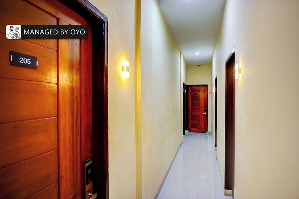 Interior detail - Hotel O Helvetia Near Plaza Millenium Formerly Sunny Inn (Medan)