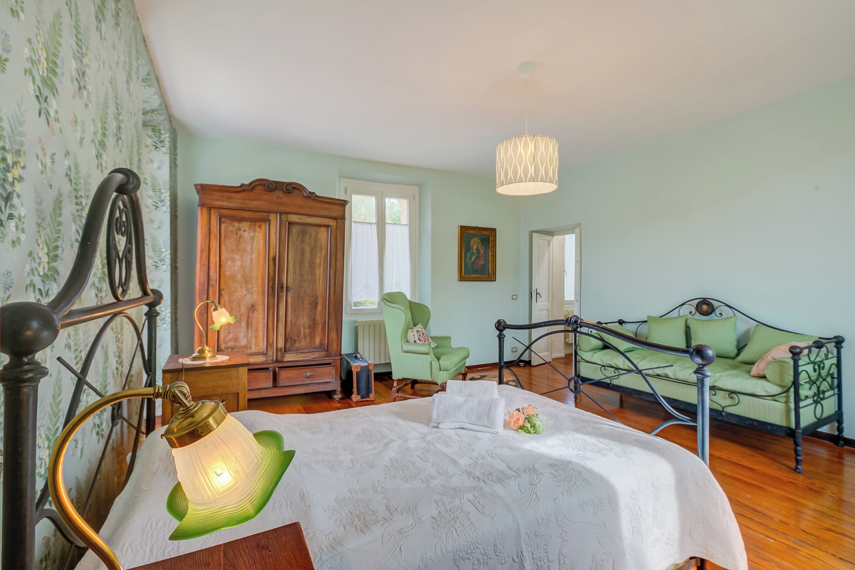 Villa familiar, 4 habitaciones, 2 baños, junto a la montaña (Villa Tagini 5 minutes from Stresa) | 4 dormitorios
