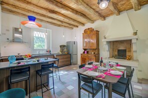 Dining - Villa Tagini 10 minutes from Stresa (Brovello-Carpugnino)