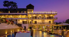 Outdoor pool - The Grand Retreat (Chikkamagaluru)