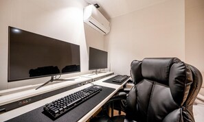 Suite | 免費無線上網、床單