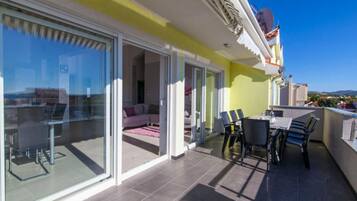 Villa (Villa Ava) | Balkon