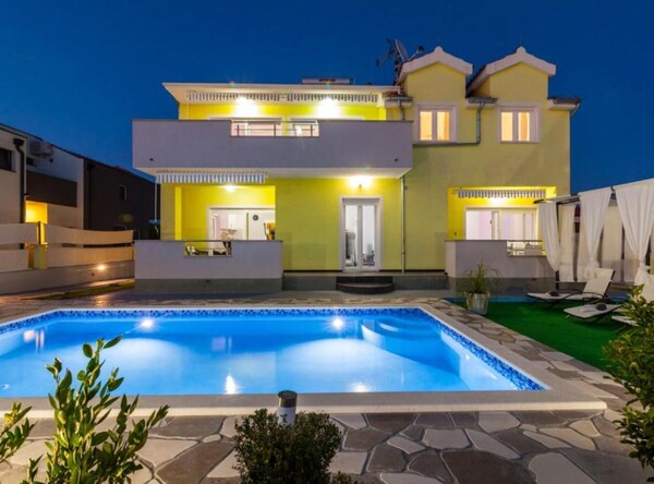 Villa Ava - Brodarica