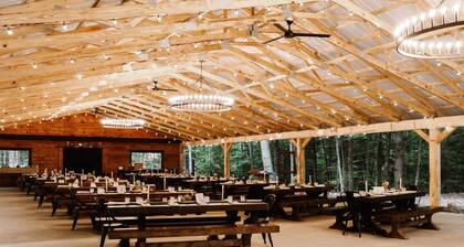 This cabin is a 1 bedroom(s), 1 bathrooms, located in Middle Grove, NY.