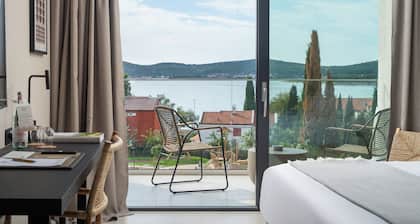 Molum Hotel & Residences