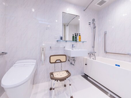 APA Hotel Kyoto Gojo Omiya - Image 24