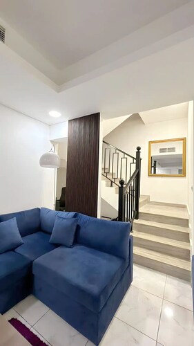 "Stay in the heart of Downtown: steps from Dubai Mall, Burj Khalifa, and more!"